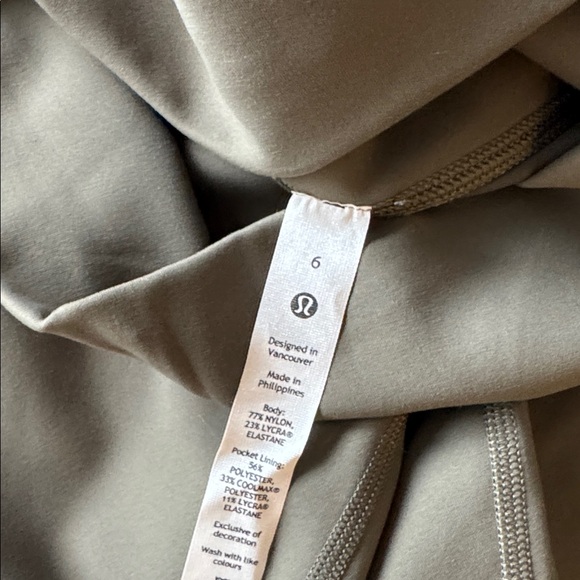 Lululemon wunder Train  High Rise 23” size 6 - Picture 7 of 8